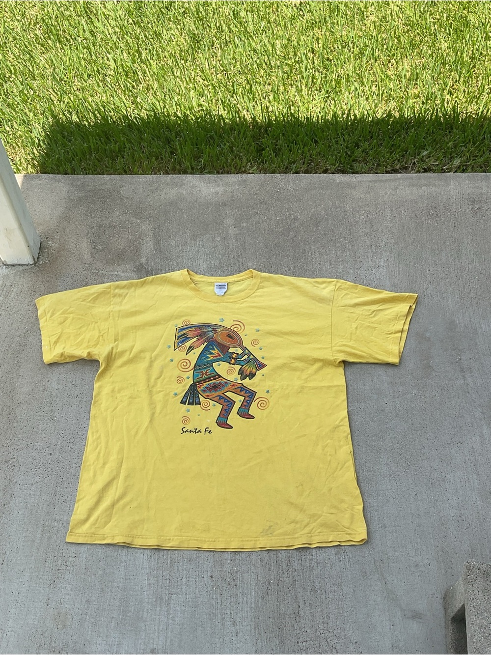 Vintage Santa Fe Kokopelli Graphic T Shirt Yellow Southwest Art Adult